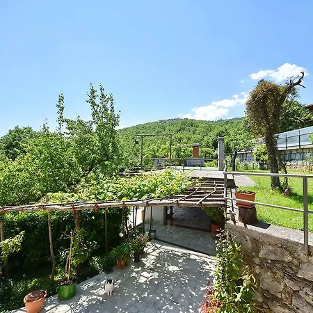 아파트 Beni-1 By Interhome *